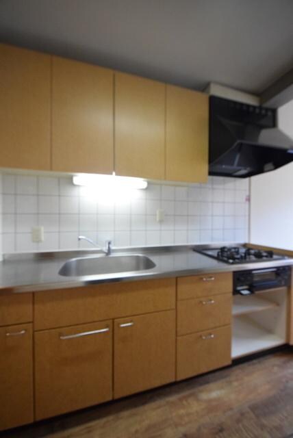 エルムコートの物件内観写真