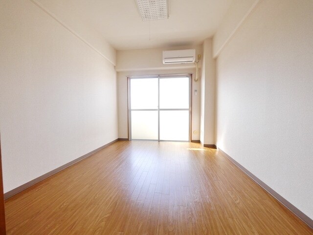 プラザマキシムの物件内観写真