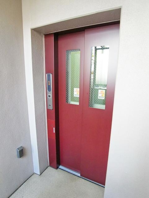 ヴィラフローリッシュの物件内観写真