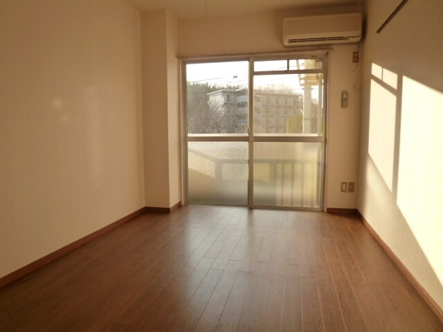 エスポワール百草園10715456の物件内観写真