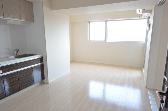 シャーメゾンステージ日野の物件内観写真