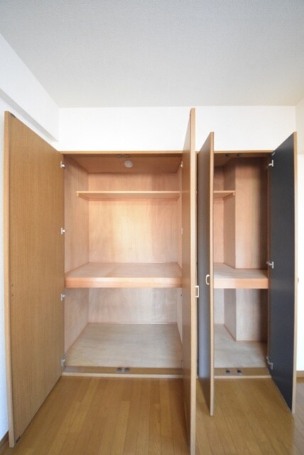 プラムグローブの物件内観写真