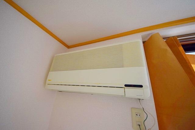 ファミリーカーサの物件内観写真