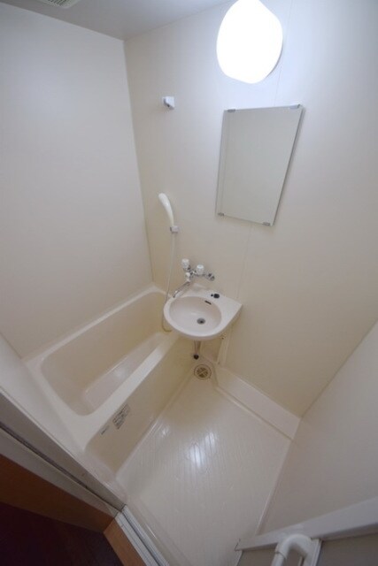 キャッスルヒルズの物件内観写真