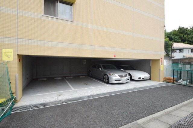 キャッスルヒルズの物件内観写真