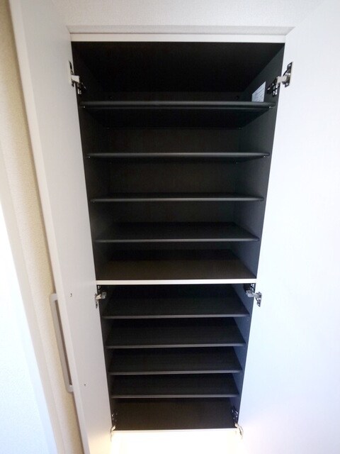 グランシャテーネの物件内観写真