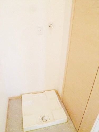 フラン・フィオーレBの物件内観写真