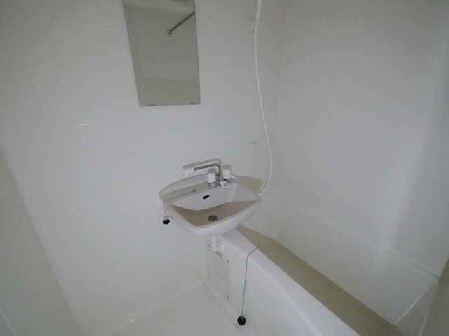 レオパレスNascondinoの物件内観写真