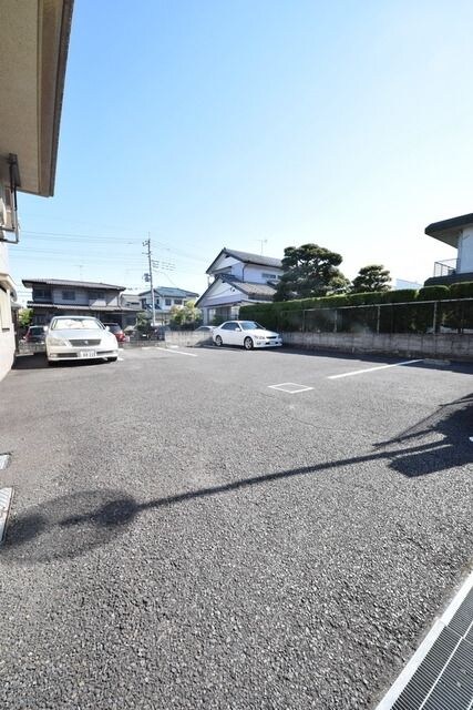 トライアーバンめじろ台の物件内観写真