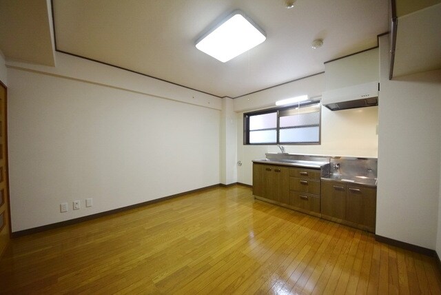 アゼリア府中の物件内観写真