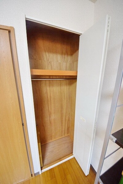 ホワイトレジデンスの物件内観写真