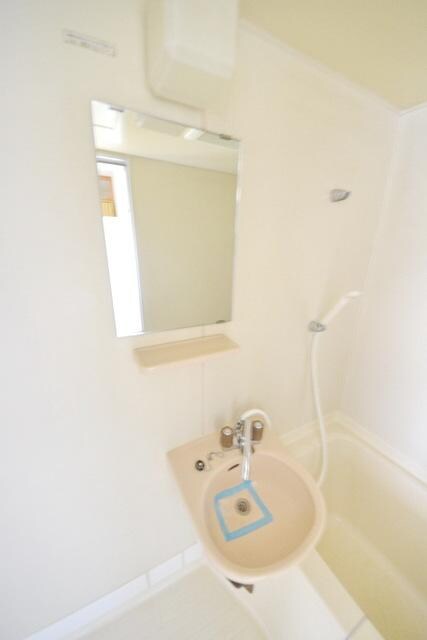 リブレス明神町の物件内観写真