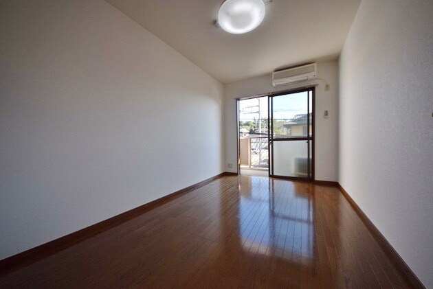 アドニスイーストの物件内観写真