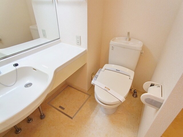 ホワイトミーティア A棟の物件内観写真