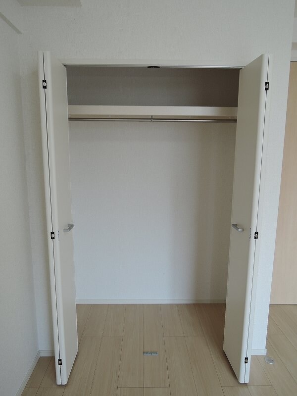 ゴールデン ソレイルの物件内観写真