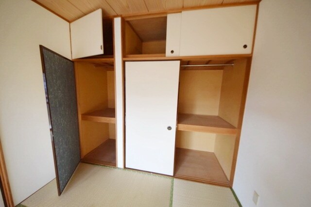 リバーサイド・ヴィラの物件内観写真