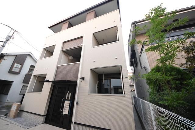 グローヴIIIの物件外観写真