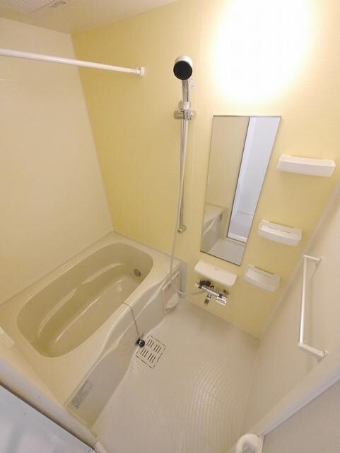 フォンターナ・コートの物件内観写真