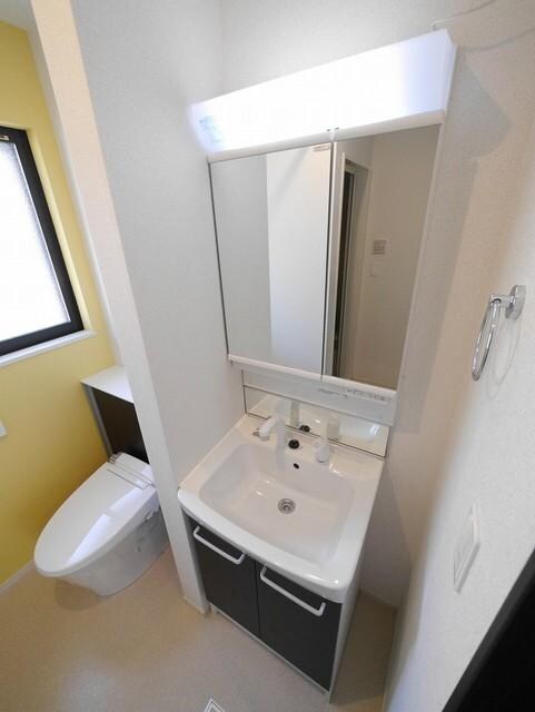 フォンターナ・コートの物件内観写真