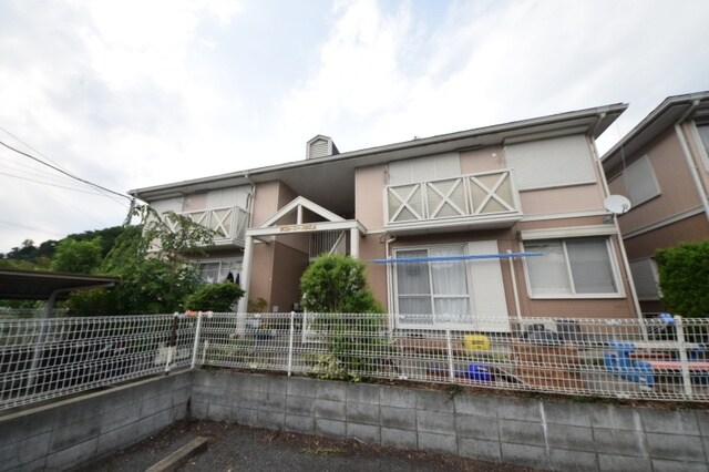 クランベリーハウスA・Bの物件外観写真