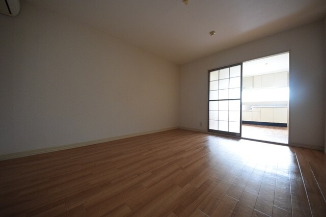 クランベリーハウスA・Bの物件内観写真