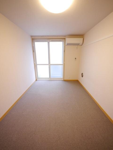 レオパレスパレス中田の物件内観写真