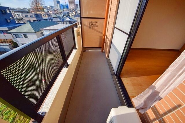 ウィングピュア壱番館の物件内観写真