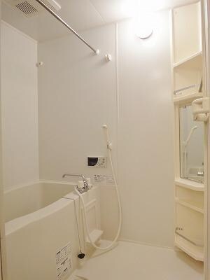 ウィステリアの物件内観写真