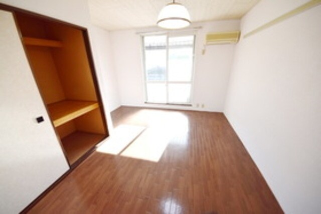 サンチェリーハイツの物件内観写真