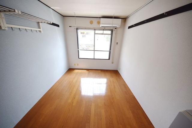 スチューデントパレス多摩センターの物件内観写真