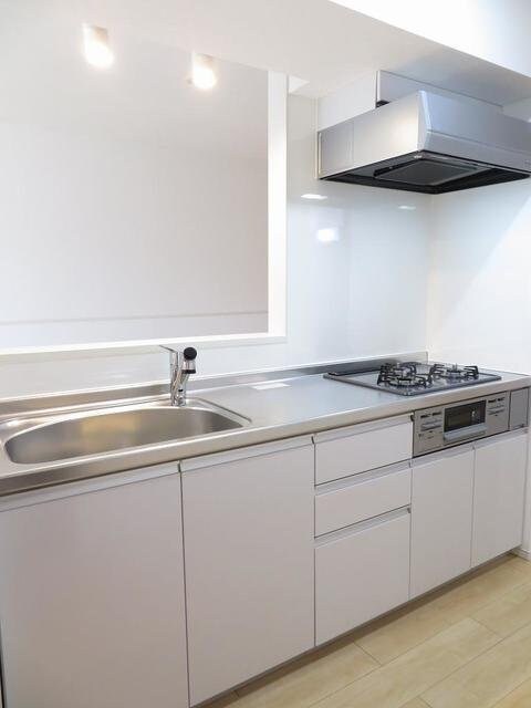 ランド フォレストIの物件内観写真