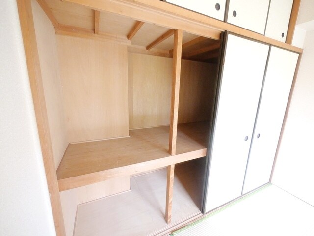 アネックス鶴牧の物件内観写真