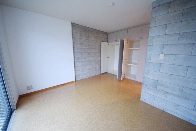 エルムコートの物件内観写真