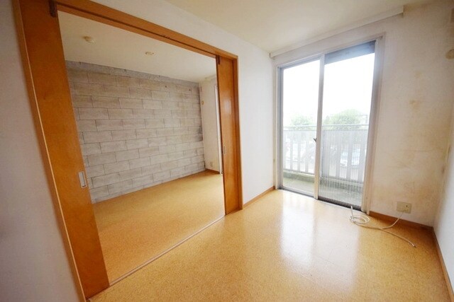 エルムコートの物件内観写真