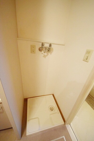 エルムコートの物件内観写真