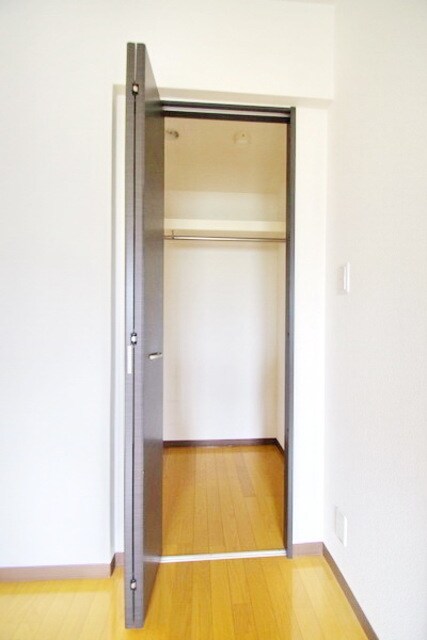 グラン・コンフォールの物件内観写真