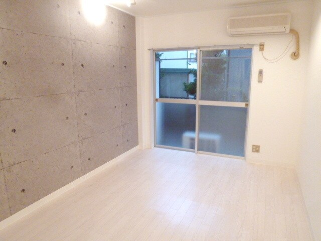 パークハイツ中島IIの物件内観写真