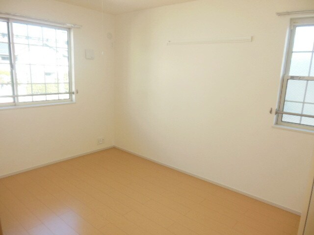 クレセール聖蹟の物件内観写真