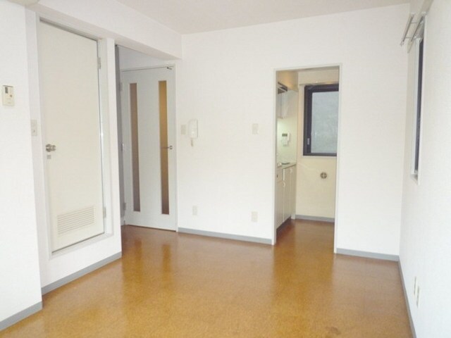 カルトゥーシュ芦花の物件内観写真