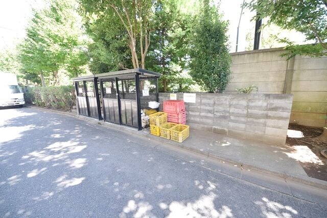 ライオンズマンション調布の物件内観写真