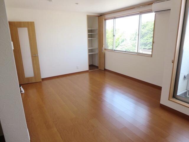 Villa Premierの物件内観写真