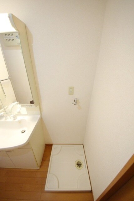 ジェネシスAの物件内観写真