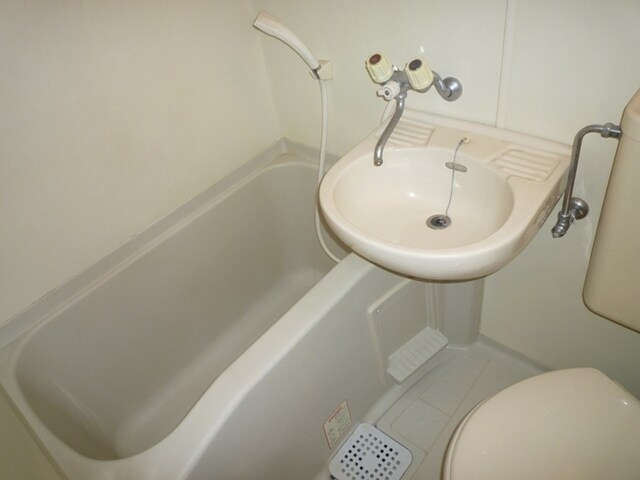 セトル豊郷の物件内観写真