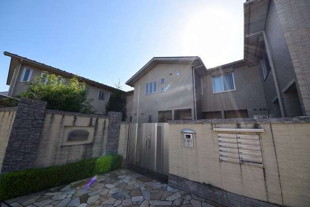 コルティーレ経堂の物件外観写真