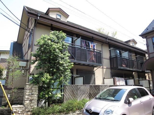 レクエルド烏山の物件外観写真