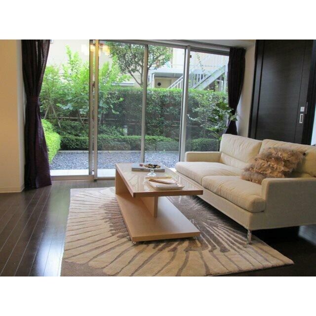 ガーデン千歳船橋の物件内観写真