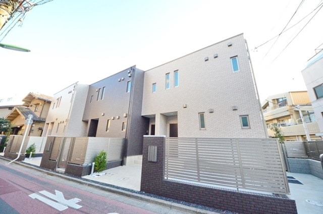 ルミウェール上北沢の物件外観写真