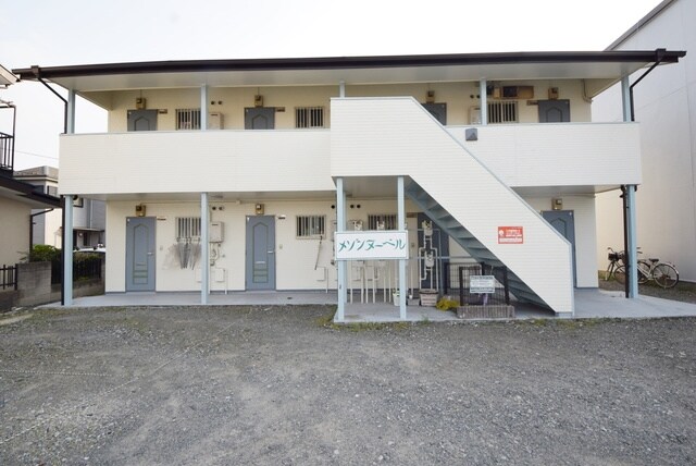 メゾンヌーベルの物件外観写真