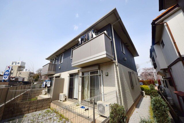 レセンテスパシオの物件内観写真