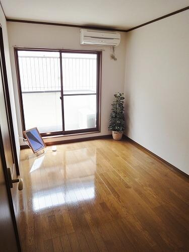 ビューロイヤルの物件内観写真